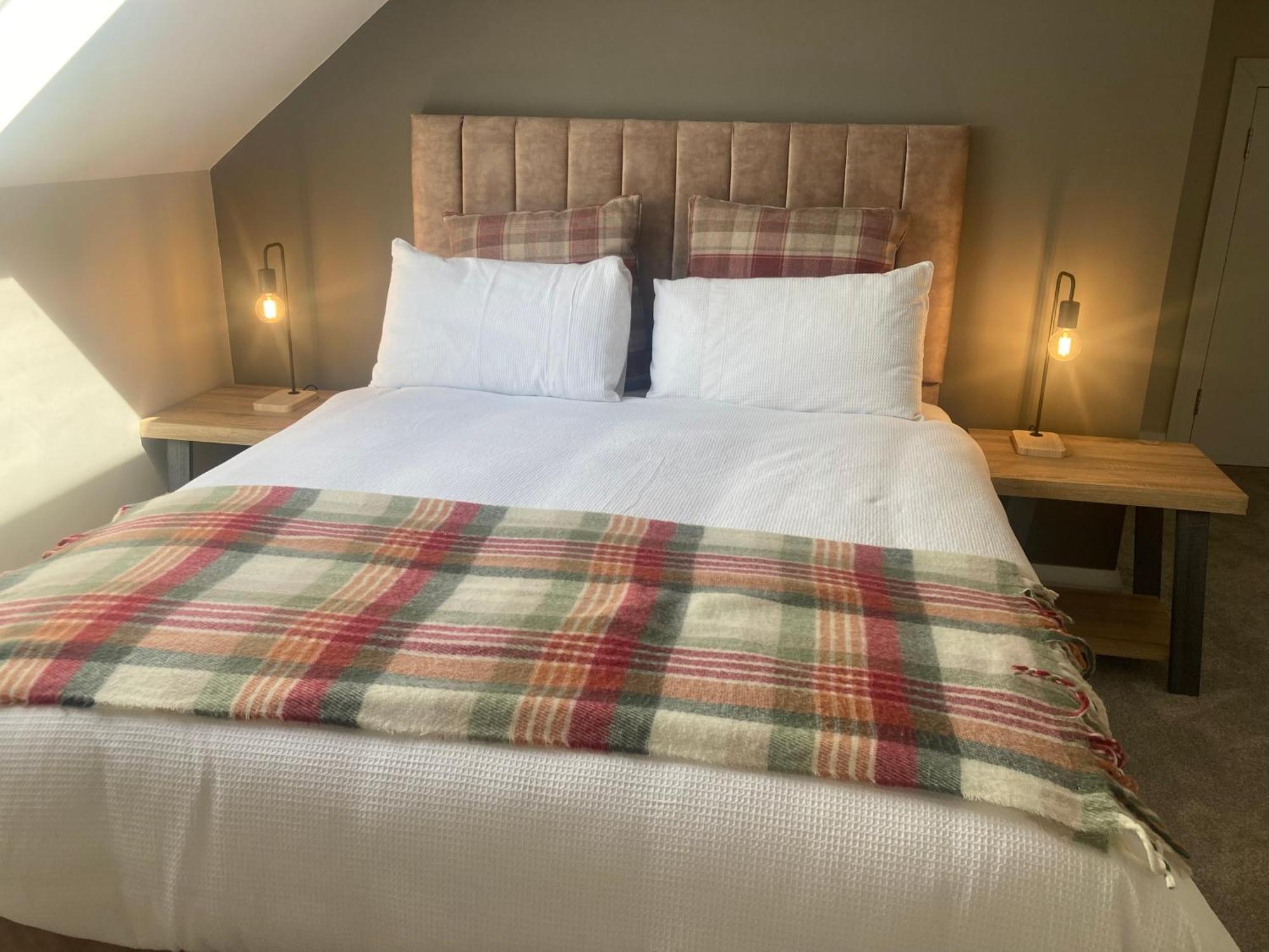 Luxury Country Escape Appartement Ennis Buitenkant foto