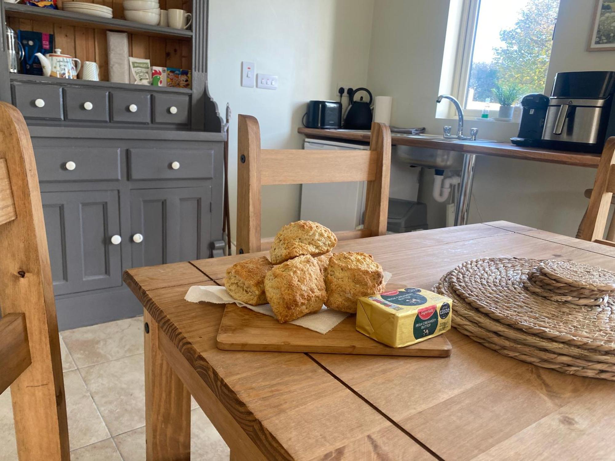 Luxury Country Escape Appartement Ennis Buitenkant foto